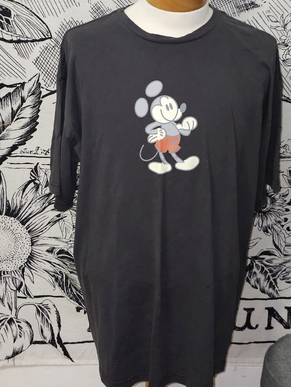 Disney Parks Mickey Mouse Genuine Mousewear T-Shirt for Adults – Black (L/G)